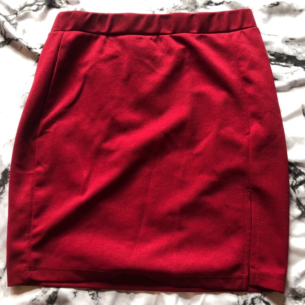 red pencil skirt